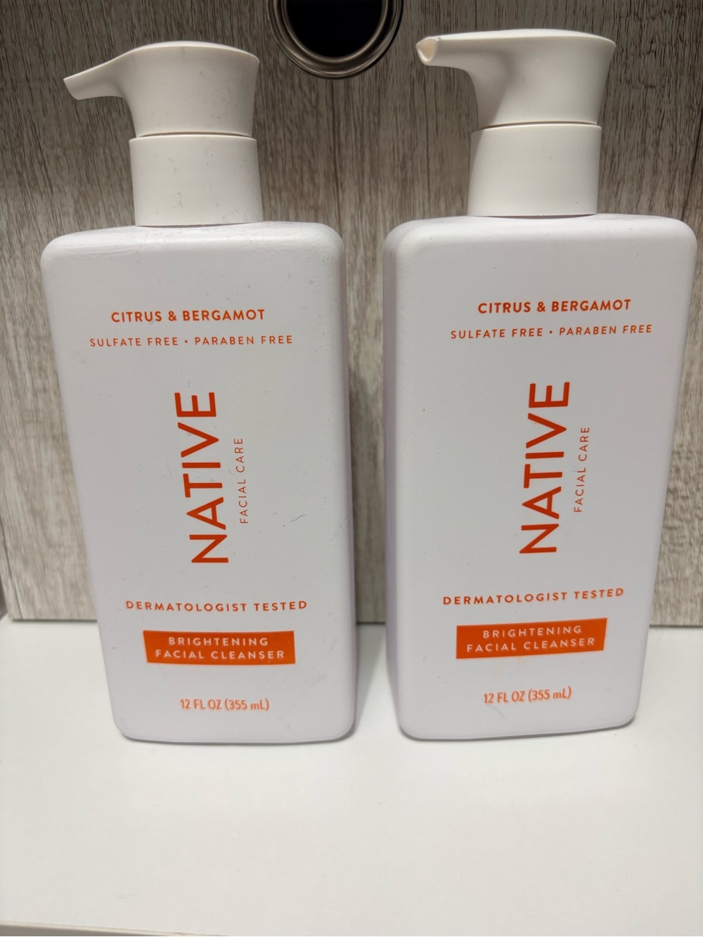 Native Citrus & Bergamot Brightening Facial Cleanser - White and Orange